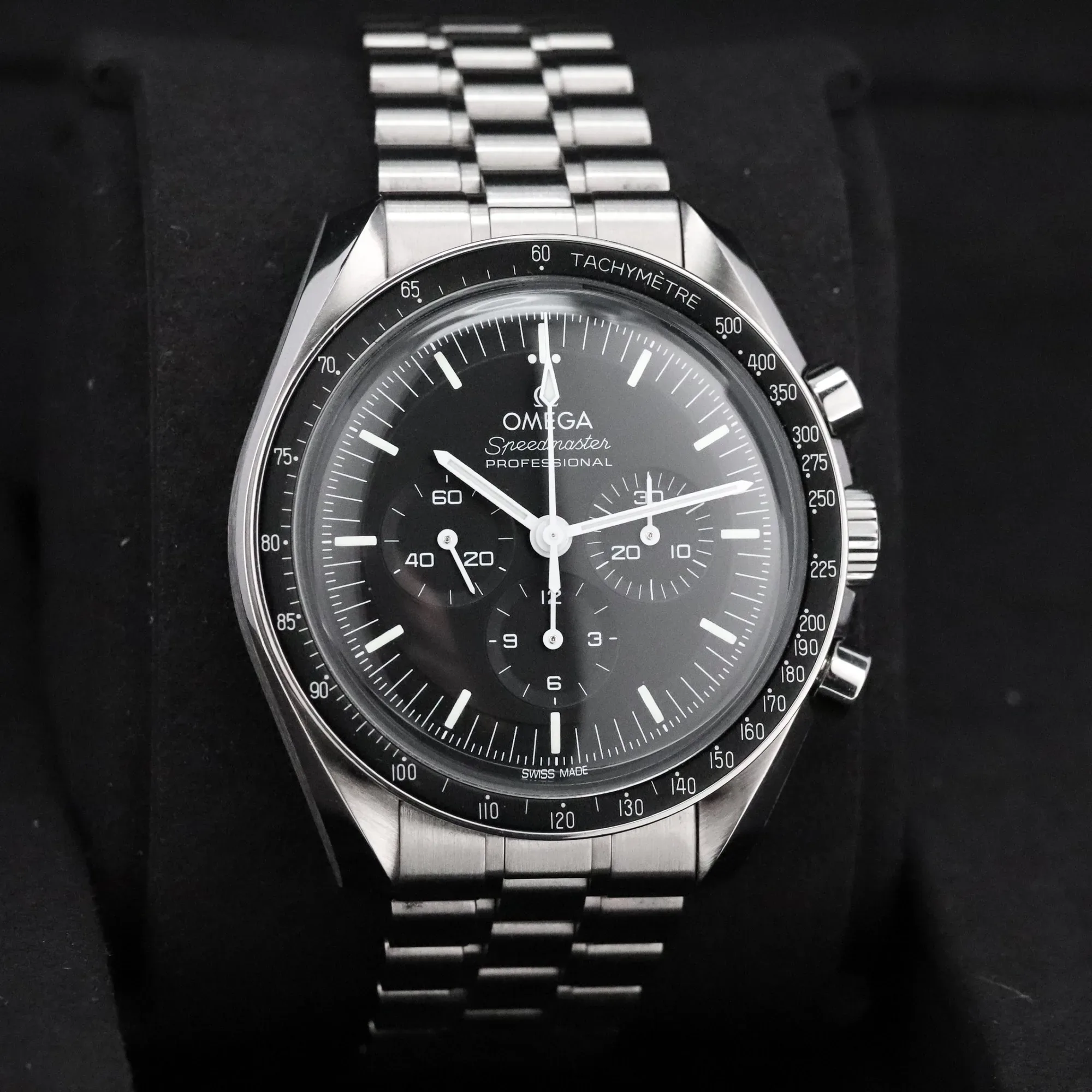 Omega Speedmaster Moonwatch