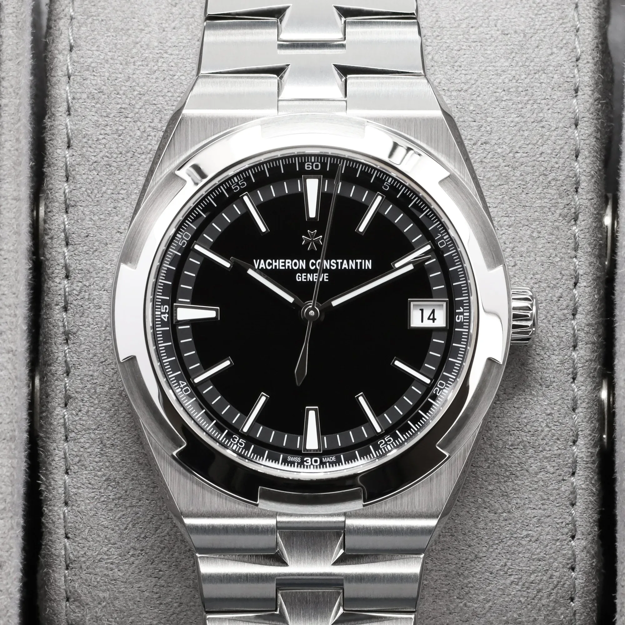 Vacheron Constantin Overseas