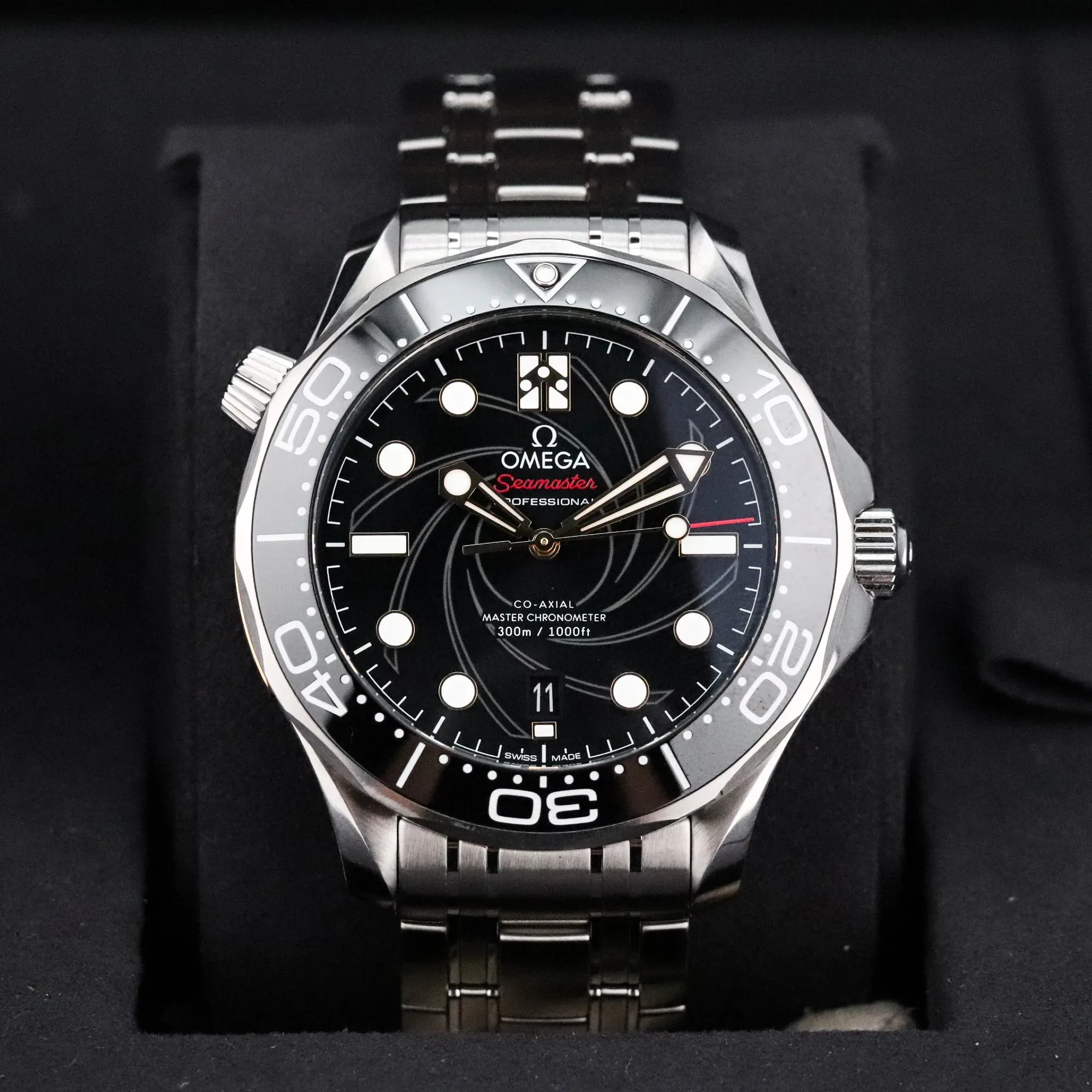 Omega Seamaster James Bond 007