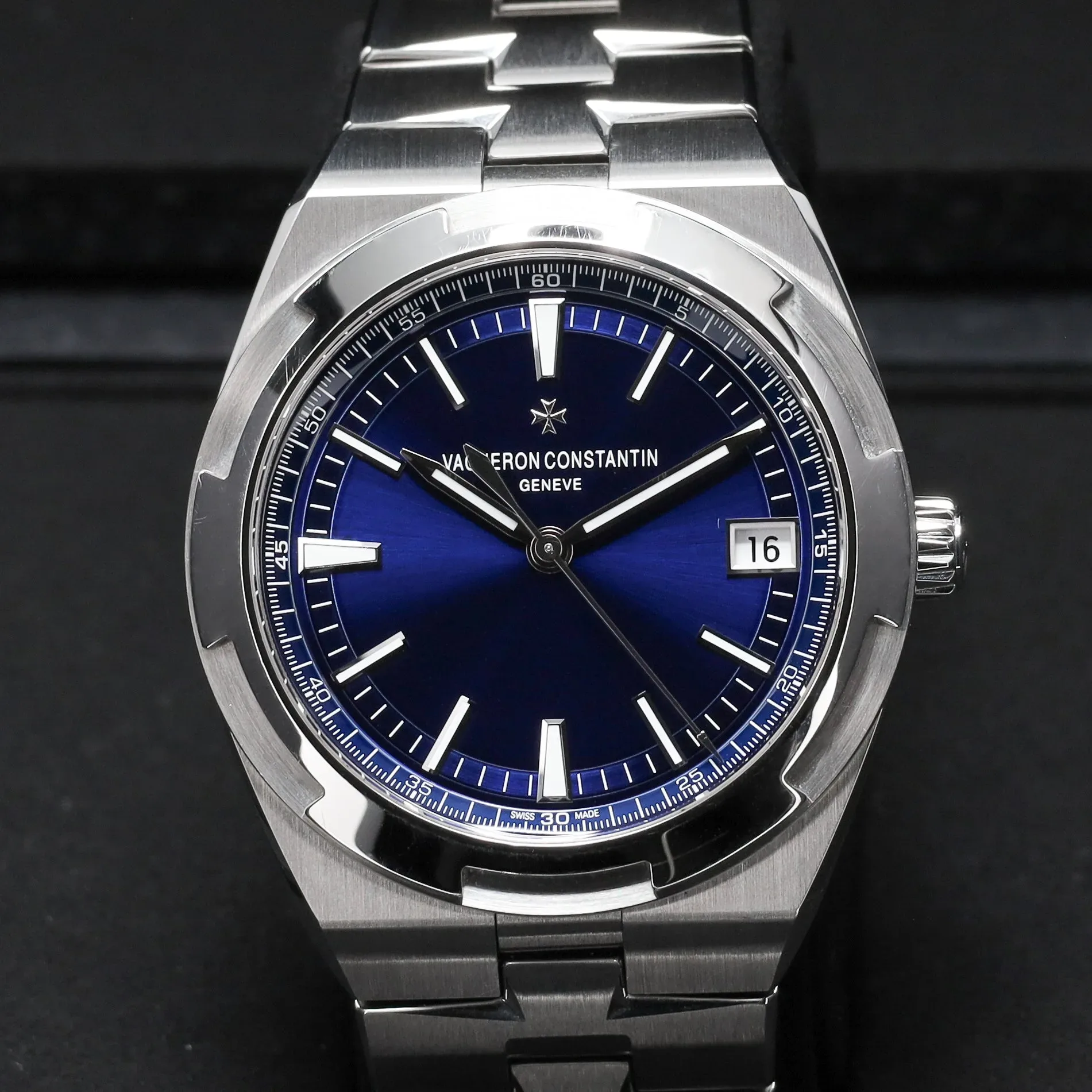 Vacheron Constantin Overseas
