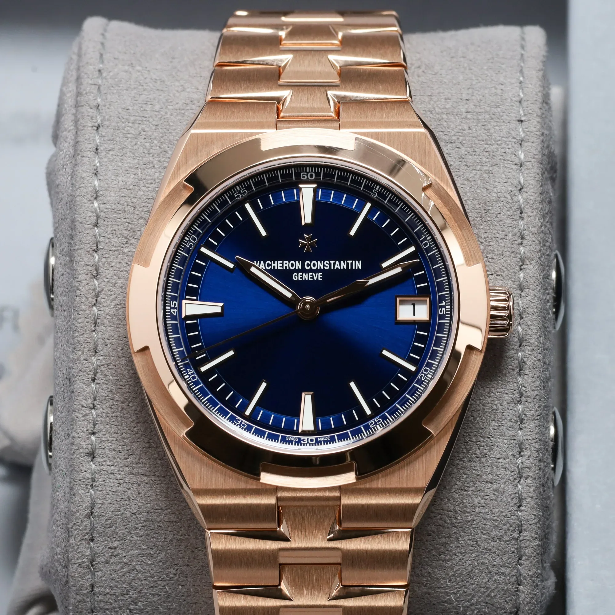 Vacheron Constantin Overseas