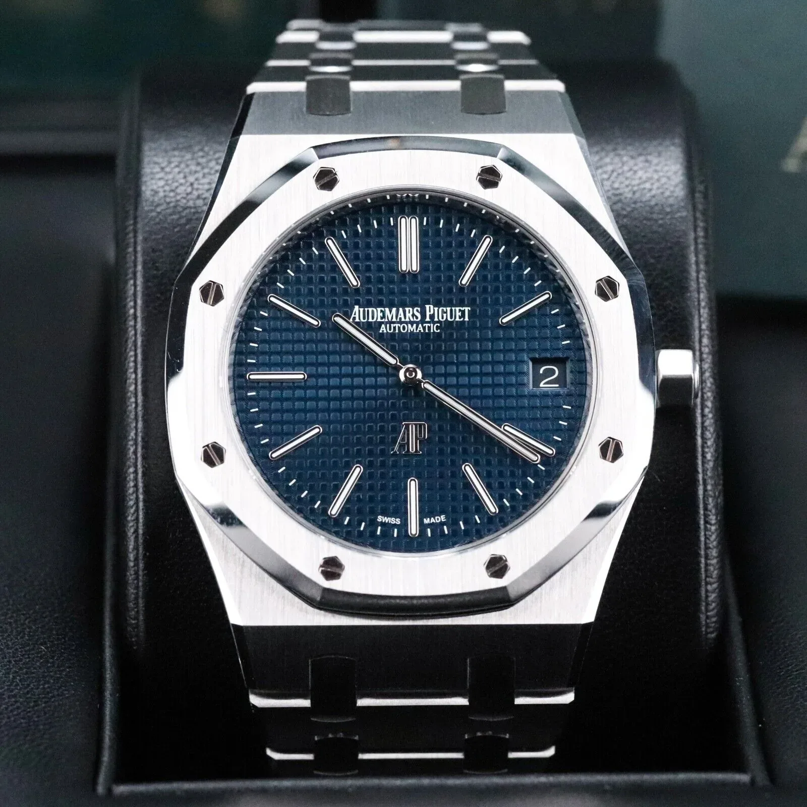 Audemars Piguet Royal Oak “Jumbo” Extra Thin